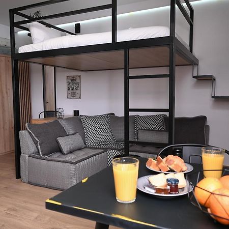 Urban Loft By Neuvel Daire Atina Dış mekan fotoğraf